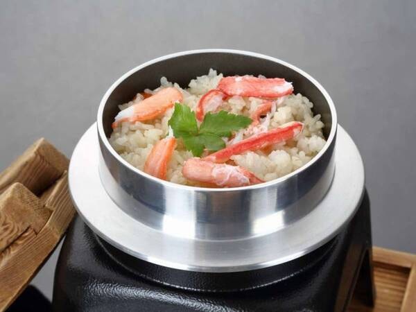 城崎温泉 あさぎり荘の 料理長一押し かに会席 蟹のフルコース 外湯券付 42 0円 和室8畳 10畳 ウォシュレットトイレ ゆこゆこ