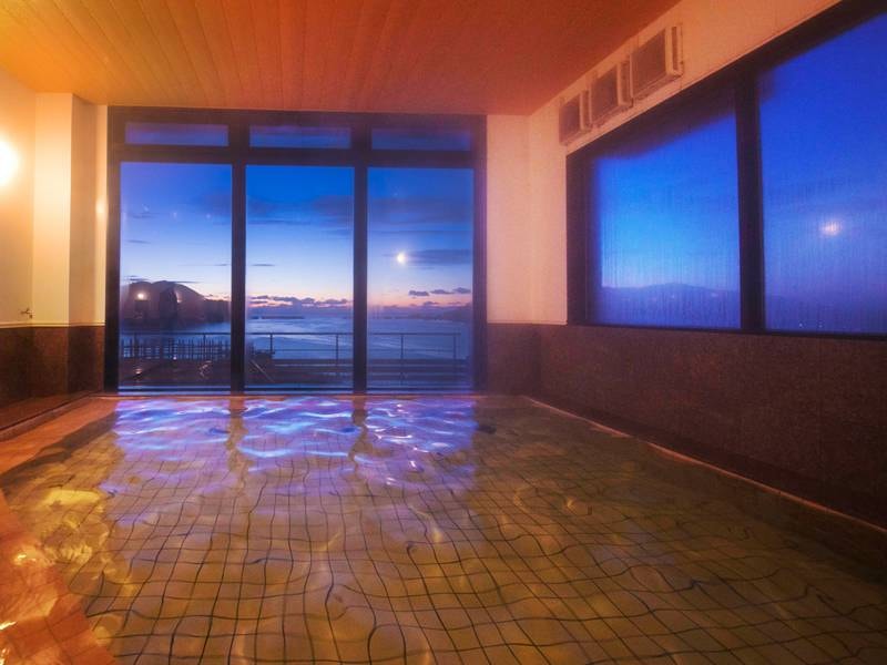 【大浴場】旅の疲れを癒す、大船渡温泉。こころゆくまでお楽しみ下さいませ