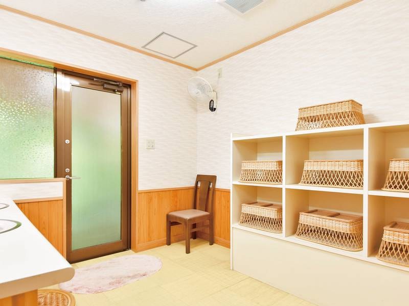 大浴場　脱衣所(女湯)