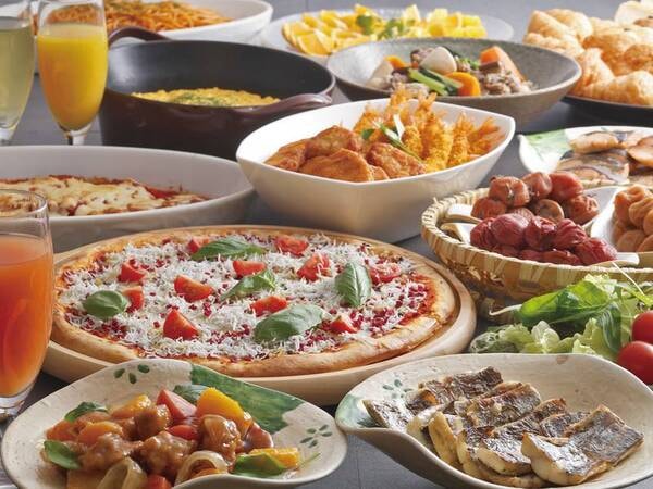 【朝食/例】『手作り豆腐』『紀州しらすと鮪のあがら飯』『紀州みかん酢豚』、紀州の梅酢を混ぜたエサで育てた鶏からとれた「うめたまご」を使用した『ポテトサラダ』が人気