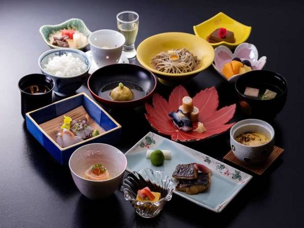 【懐石料理/例】伊豆の海と山の幸を贅沢にとりいれた懐石料理
