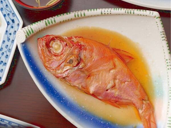 【季節の献立】金目鯛の姿煮/例