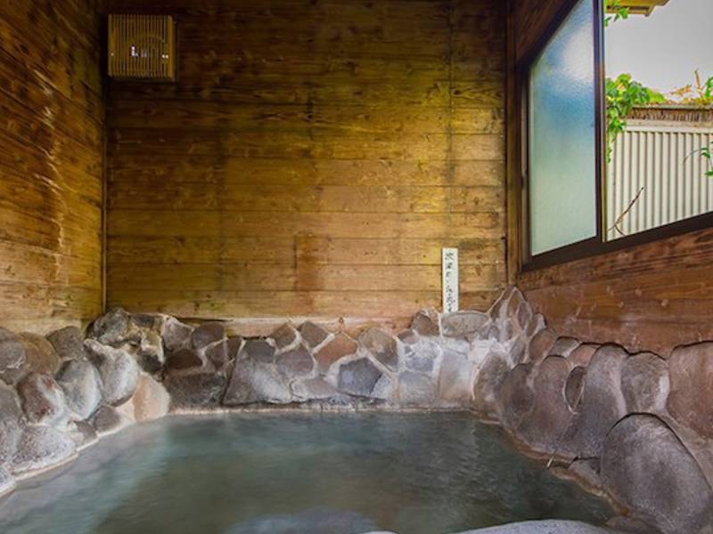 貸切露天風呂（内湯付)やまの湯