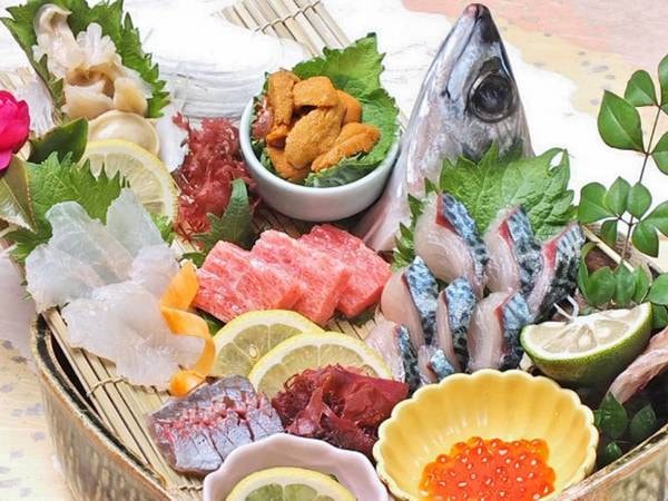 湯平温泉 癒しの宿 鷹勝の 木の温もりが溢れる 内湯付き離れ 海舟 １泊２食付 28 000円 内湯付き離れ 海舟 ゆこゆこ