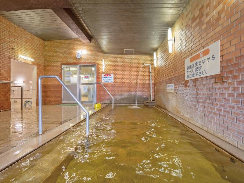 ラドン温泉浴室（女性用）