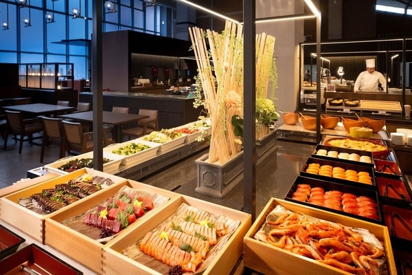 【夕食ビュッフェ】北アルプスに抱かれた山岳リゾートを体感するビュッフェレストラン