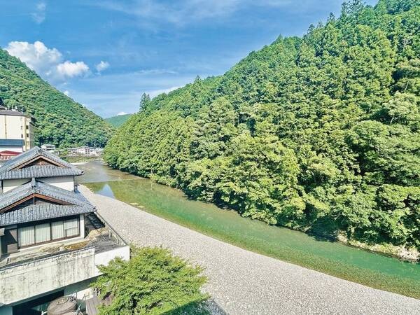 宿周辺の風景/例 静かな川の音に癒される