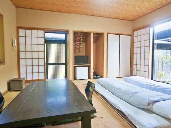 【客室ゆふ/例】全室離れで専用半露天風呂付き。清潔感溢れる10畳和室