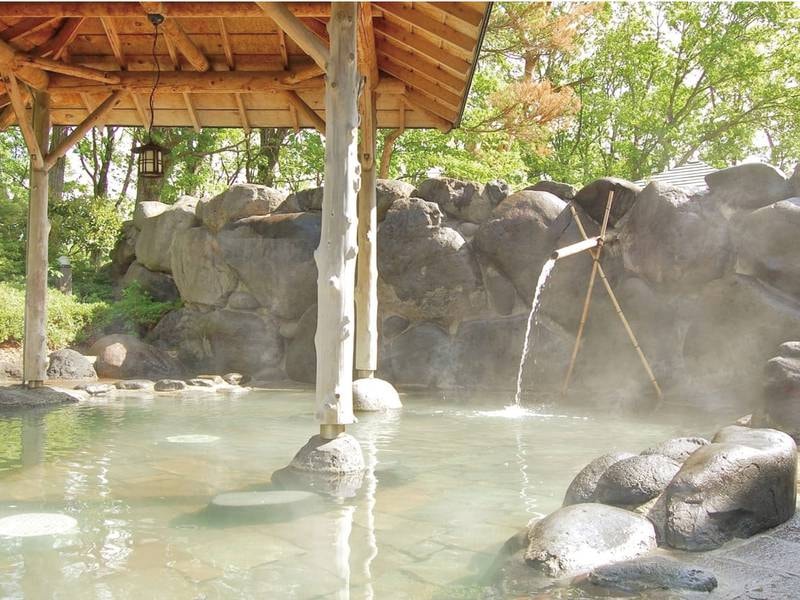 露天風呂（薬師の湯）