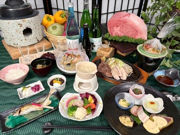 栃木県内各地の旬の食材をふんだんに使用した、夏の会席料理をご用意いたしました。