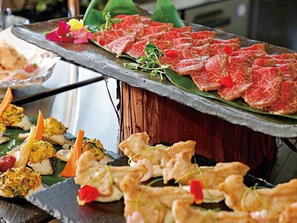 【朝食一例】色とりどりの食材で一日に彩りを。