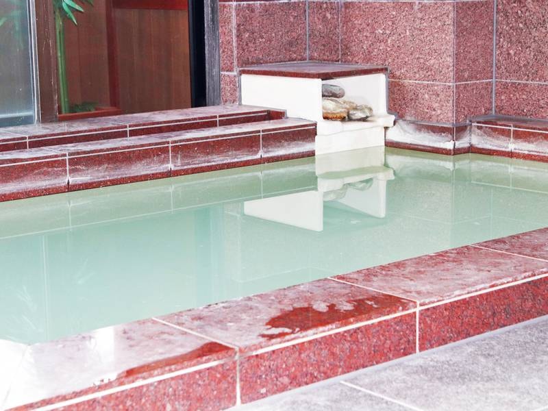 源泉100％かけ流し