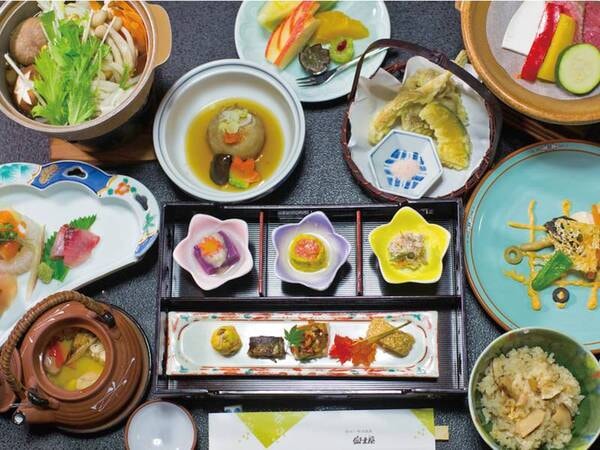 【里山会席/秋の料理一例】旬の山海の恵みを盛り込んだ信州の恵みたっぷりの和食をご提供