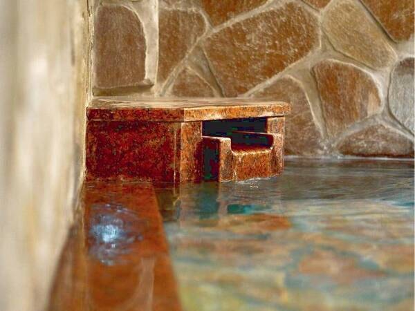 贅沢なかけ流し