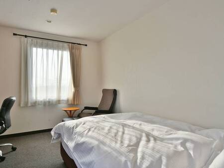 快適シングル客室／例