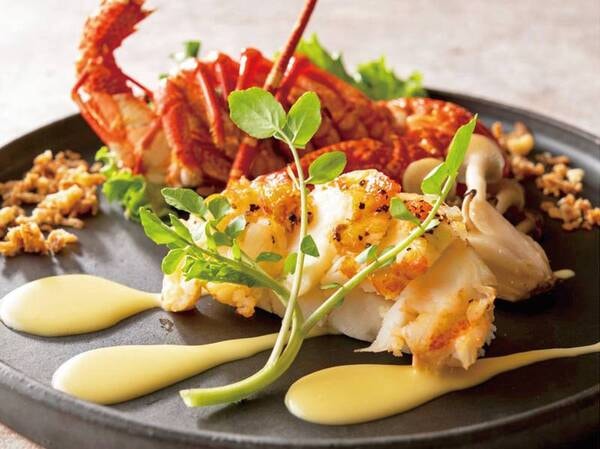 【夕食/例】アラカルト形式で一流の料理人が手掛けるお料理をオールインクルーシブでご提供。