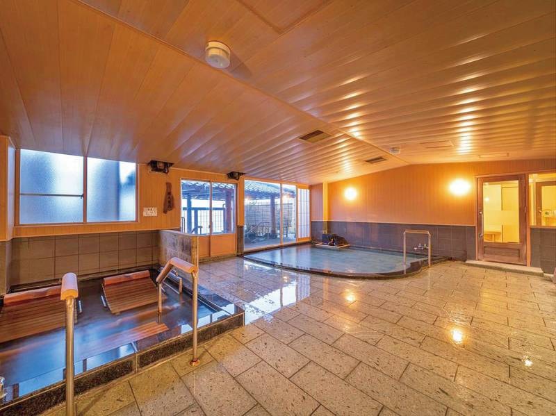 【天の原　内風呂】肌にやわらかでいつまでもぬくもりが続く天然の湯をお楽しみ下さい