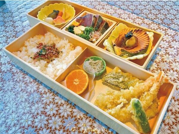 【和の風弁当】高知ならではのカツオのたたきや長太郎貝の漁師焼き/例