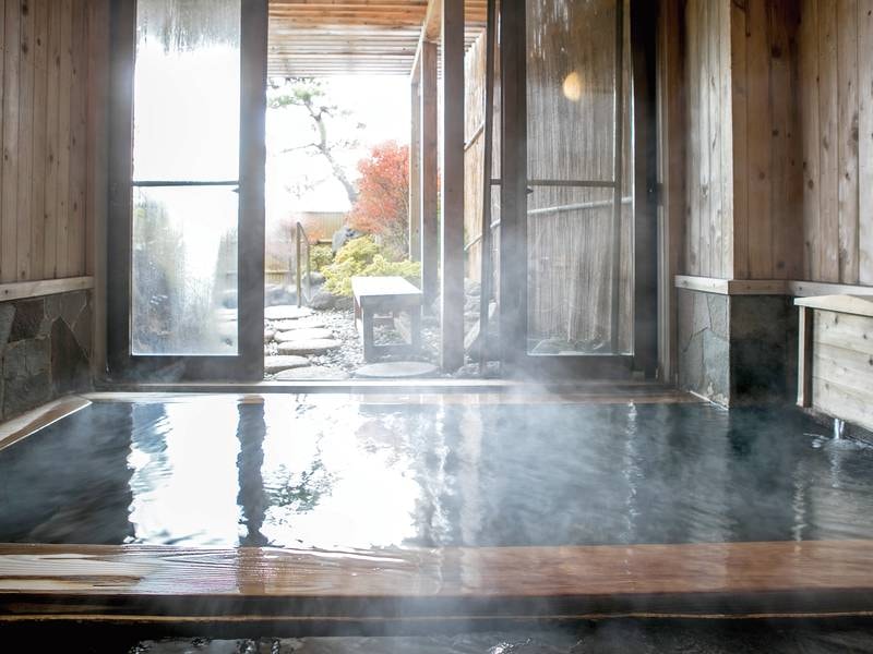 【木の風呂】湯上りに感じる抜群の保温効果は女性に何よりも堪能していただきたい