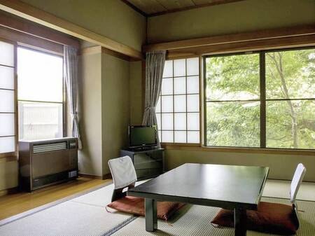 【基本プラン】小さな和室（トイレ有り）/例　純和風のお部屋でゆっくりとお過ごしください