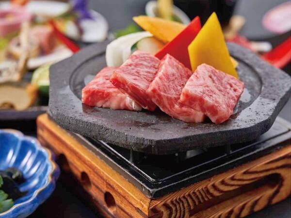 プレミアム黒毛和牛の「和王」の溶岩焼き/例