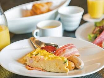 the salon 伊豆高原 Hotels & Resort/朝食バイキング/例