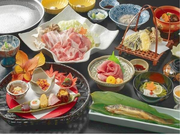 【夕食/一例】食材にこだわった野趣あふれる『和食創作料理』をご用意