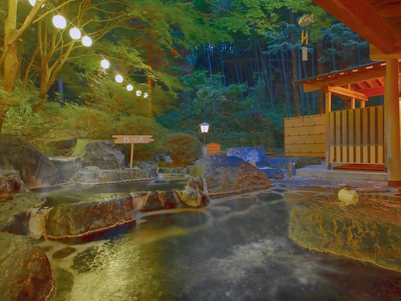 【庭園露天風呂「竹林」（混浴※女性専用時間有）】