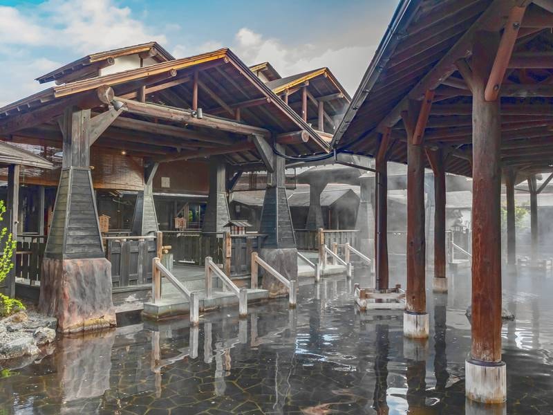 【江戸情話 与市】露天風呂