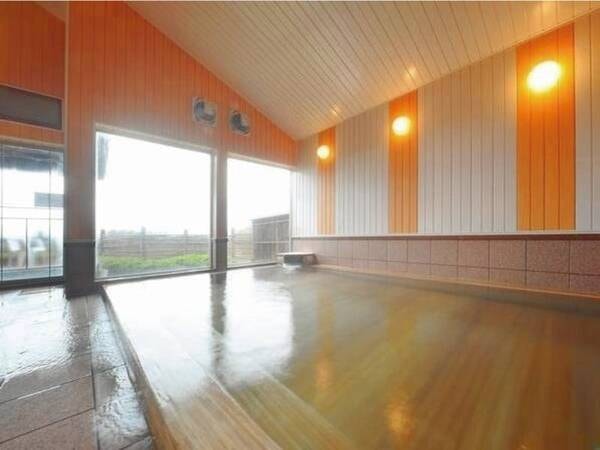 眺海の湯（桧風呂）