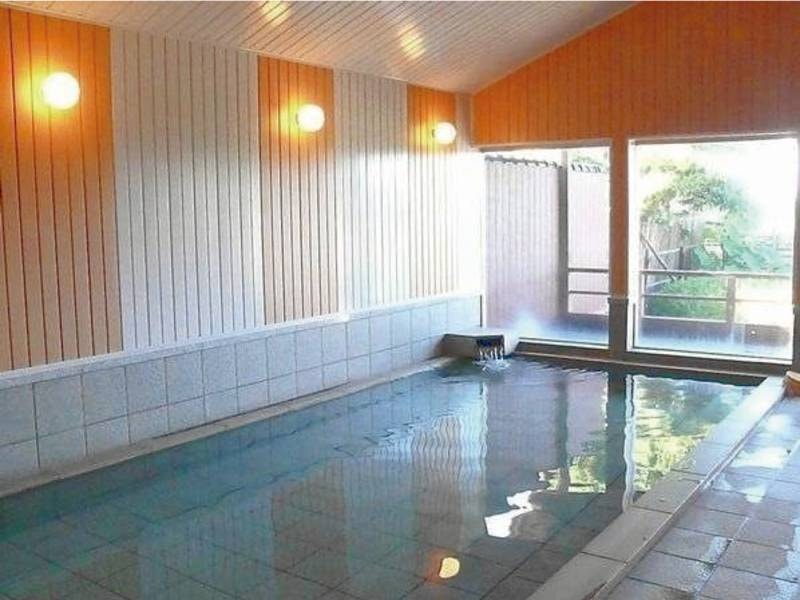 茜の湯（石風呂）