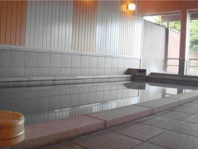 茜の湯（石風呂）