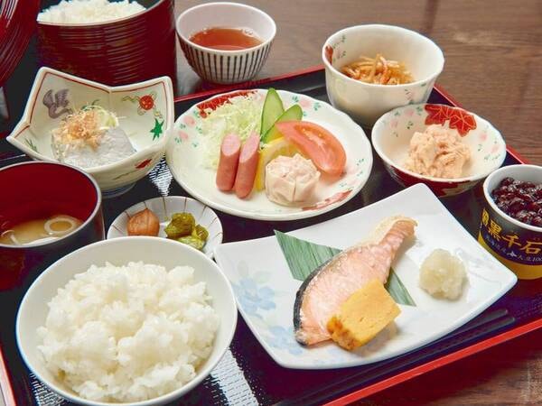 【朝食】美味しいお米でご飯がどんどん進みます