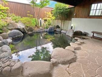由布院温泉　蓮輪INN／貸切露天風呂「華の湯」